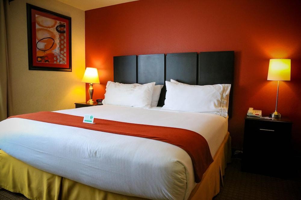 Lucille's 3* Weatherford