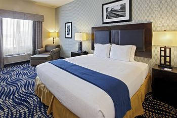 Hotel Lucille's Weatherford
